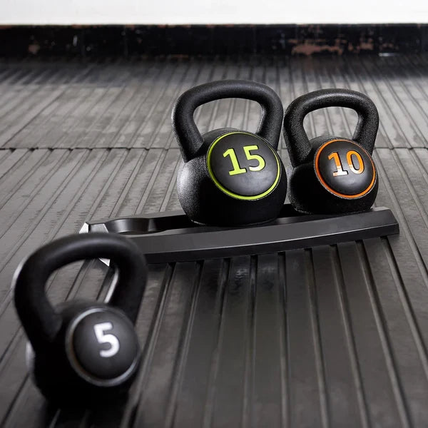 Développez votre puissance corporelle avec l'ensemble de 3 kettlebells – Poignée texturée, poids multiples, outils de musculation compacts pour l l'entraînement à domicile.